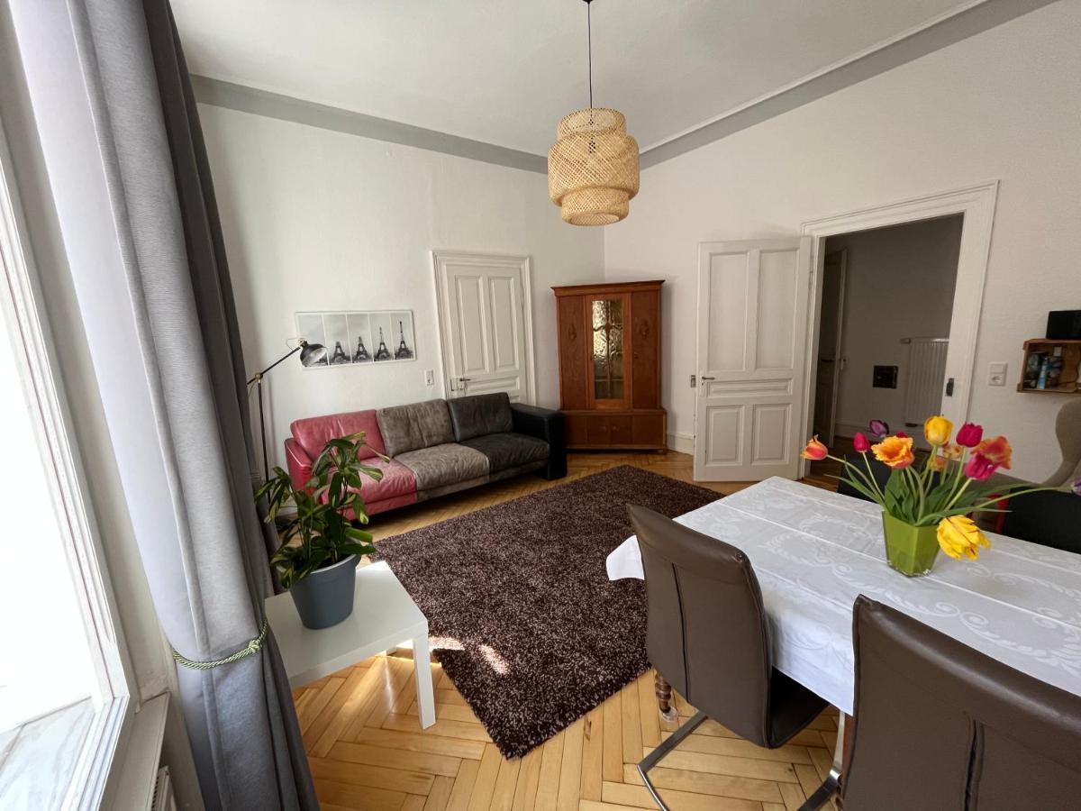 Haus Mittendrin Neustadt an der Weinstrasse Bagian luar foto