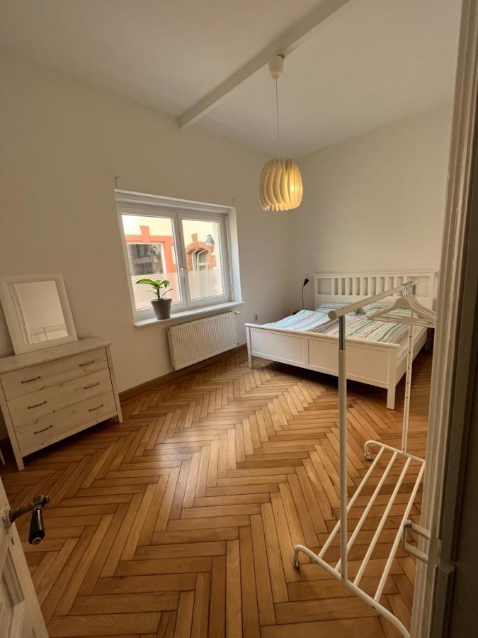 Haus Mittendrin Neustadt an der Weinstrasse Bagian luar foto