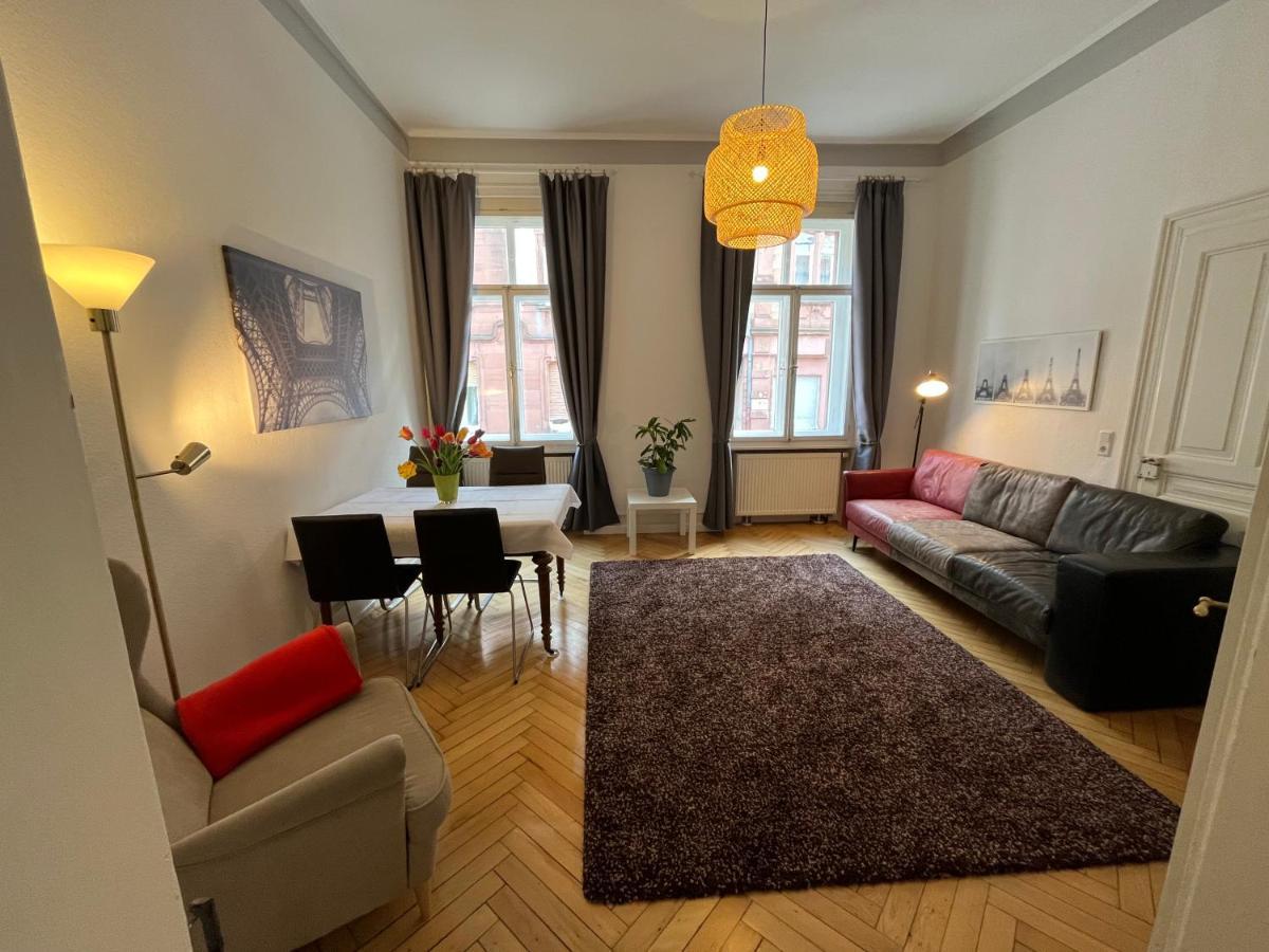 Haus Mittendrin Neustadt an der Weinstrasse Bagian luar foto